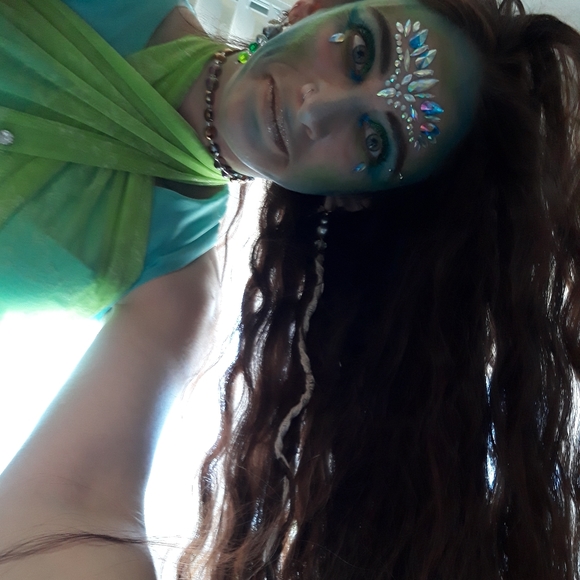 Meet your Posher, Rebecca - Picture 5 of 5